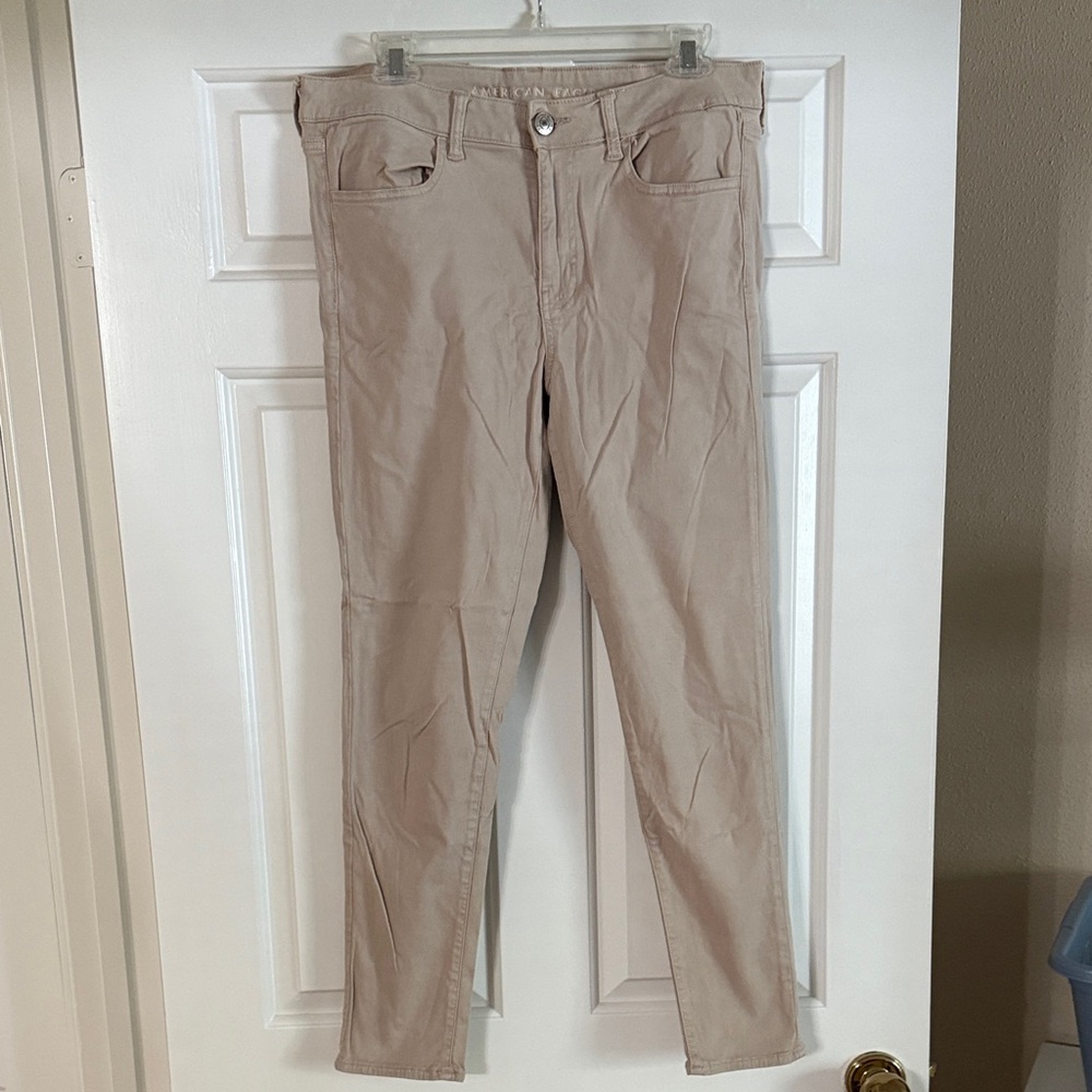 American Eagle Super Stretch Khaki Jeggings